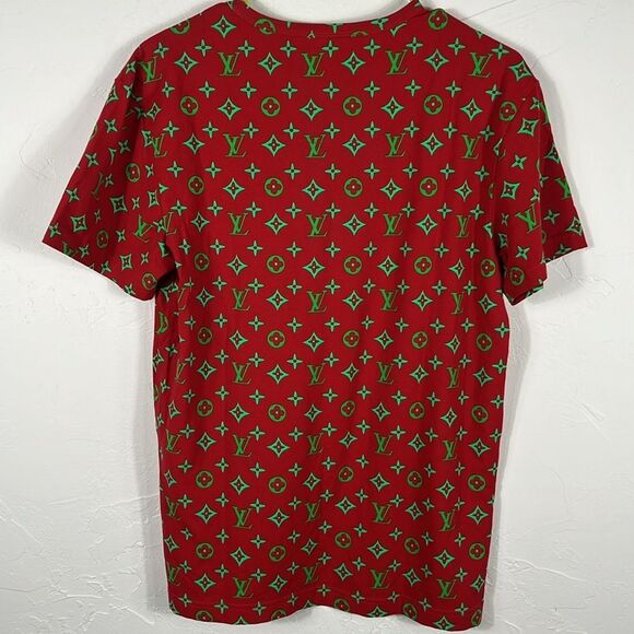 🔥🔥 “BOOTLEG” Louis Vuitton Monogram AOP Red/Green Tee Size M - PERFECT! - Picture 4 of 6